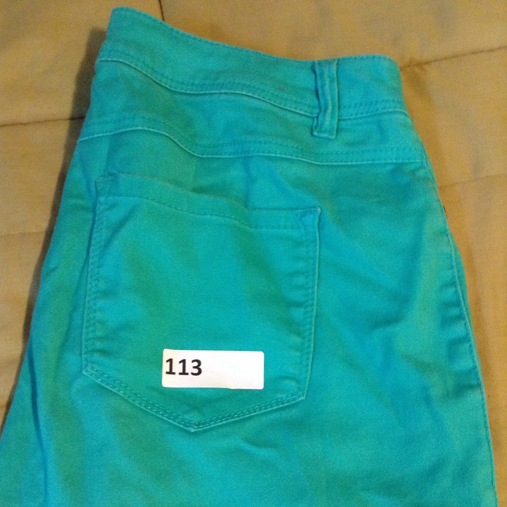 Woman's Pants
